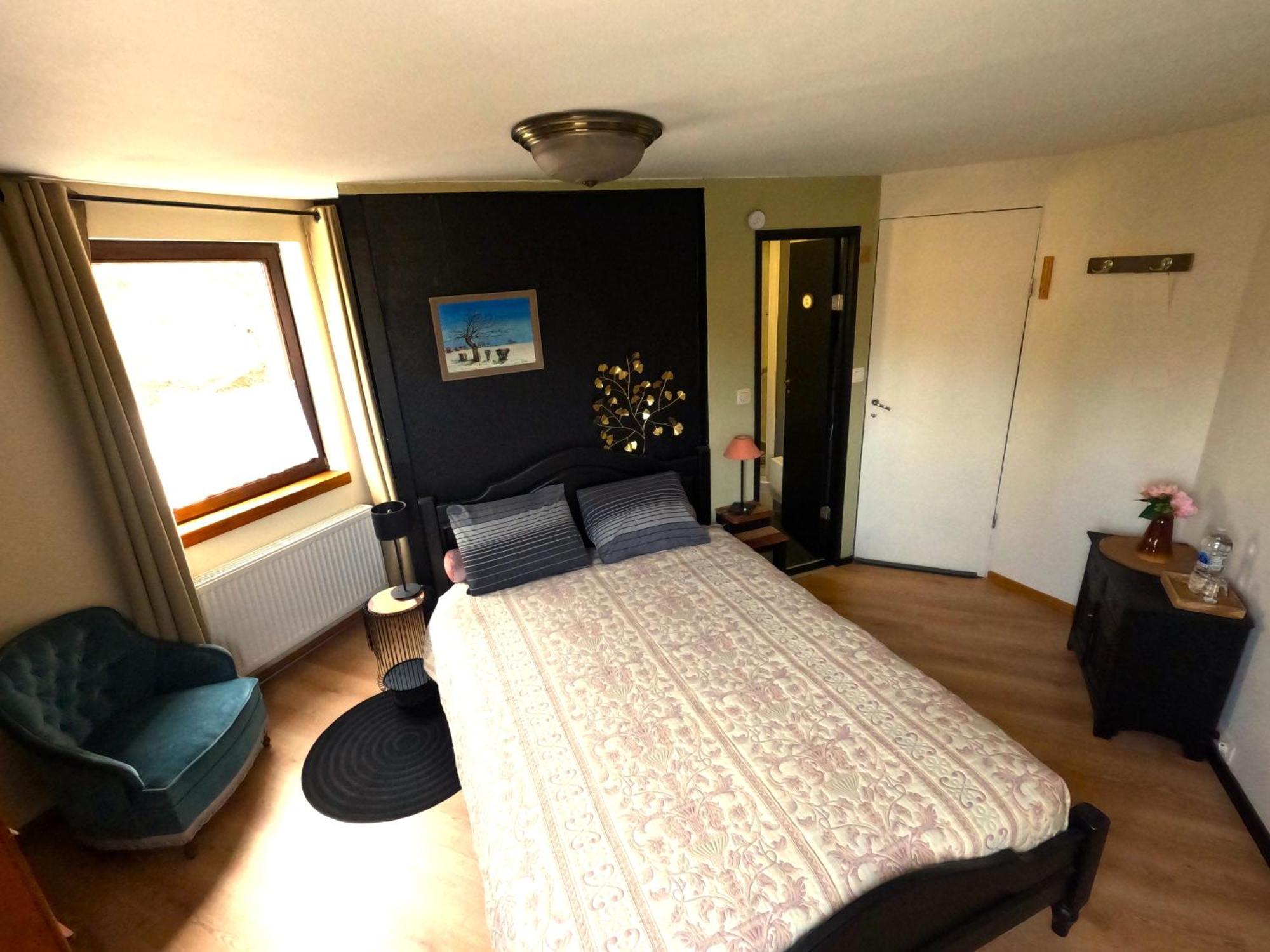 Aux Deux Amis Apartment Stavelot Exterior foto